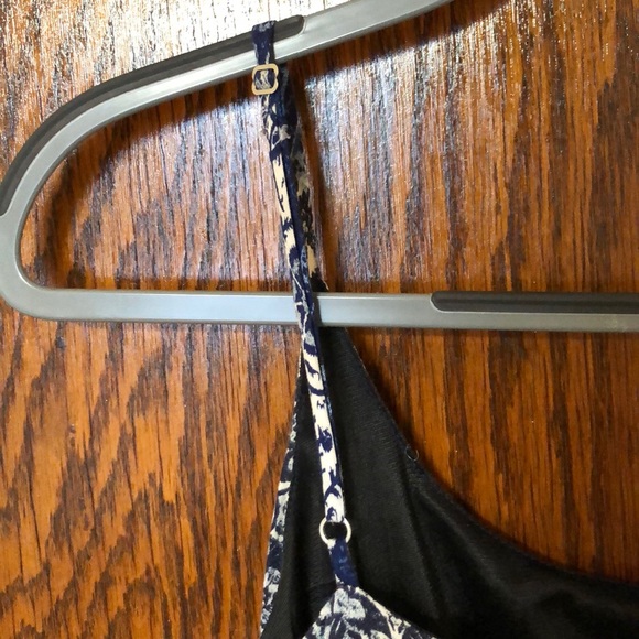 Patterned Romper - Picture 4 of 4